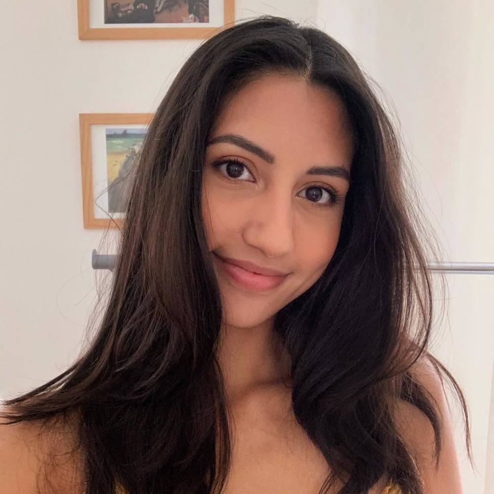 Meet your Posher, Ariana